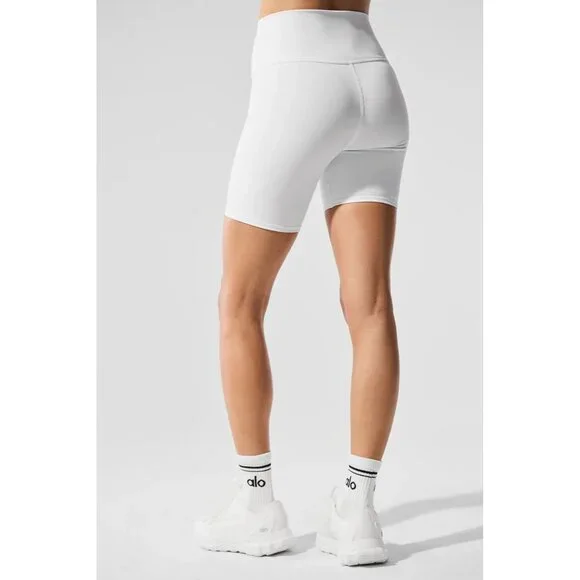 ALO Yoga Airbrush 7" High-Waist Biker Shorts in White